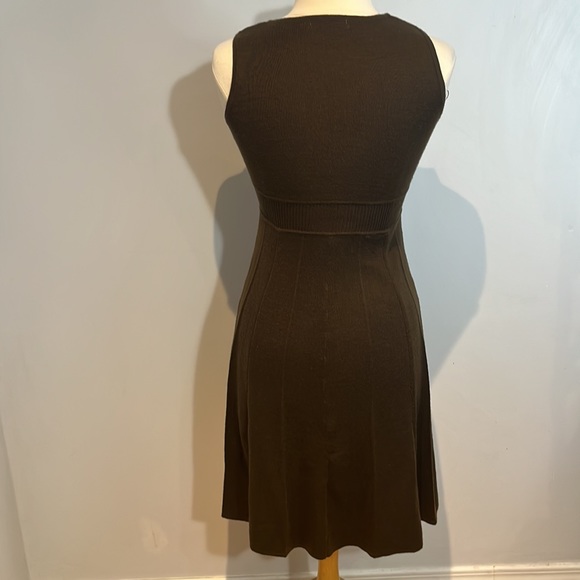 Vintage Max Mara wool/blend knit sleeveless dress with sequins accent size US6 - Picture 5 of 14